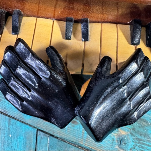 Handmade Wooden Piano with Hands, Jazz Piano, Playing Hands, Music Note - Picture 10 of 16